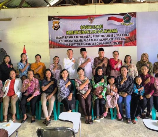 Cegah Penyebaran Isu Sara, Polda Bengkulu Silaturahmi di Desa Sindang Jati RL