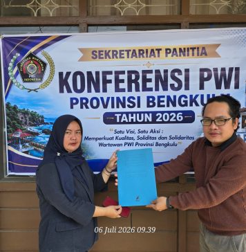 Wibowo Susilo Ambil Formulir Bakal Calon Ketua PWI Bengkulu, Usung Penguatan Organisasi