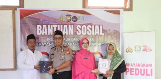 Perkuat Silaturahmi, Kapolres Mukomuko Berikan Bantuan kepada Santri Miftahul ’Ulum